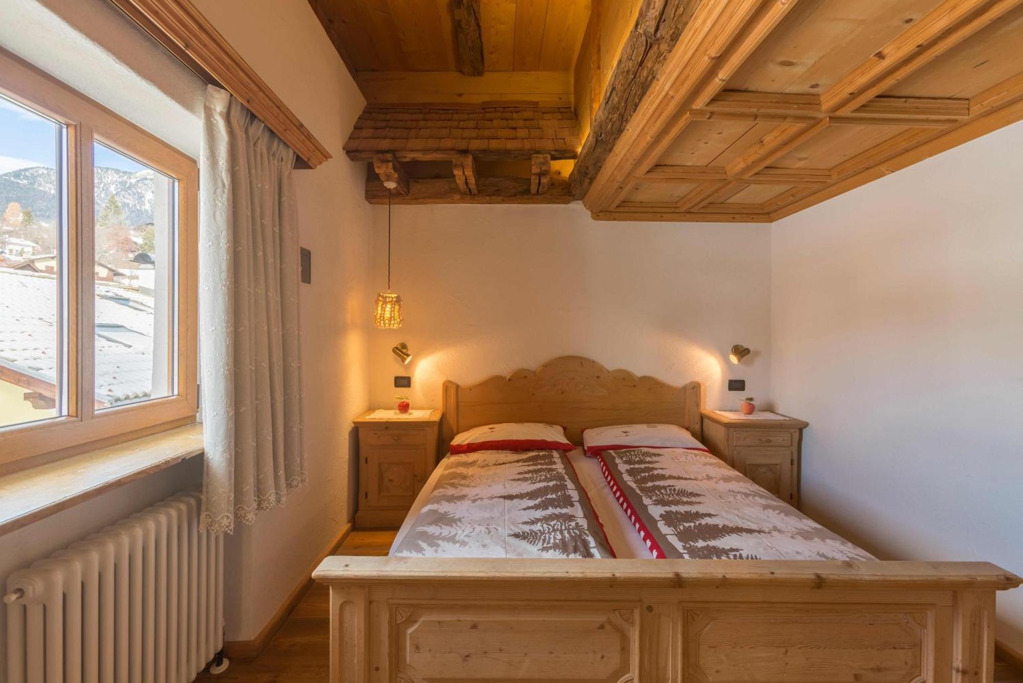 Historic Hotel Ristorante La Stua Cavalese Eksteriør billede