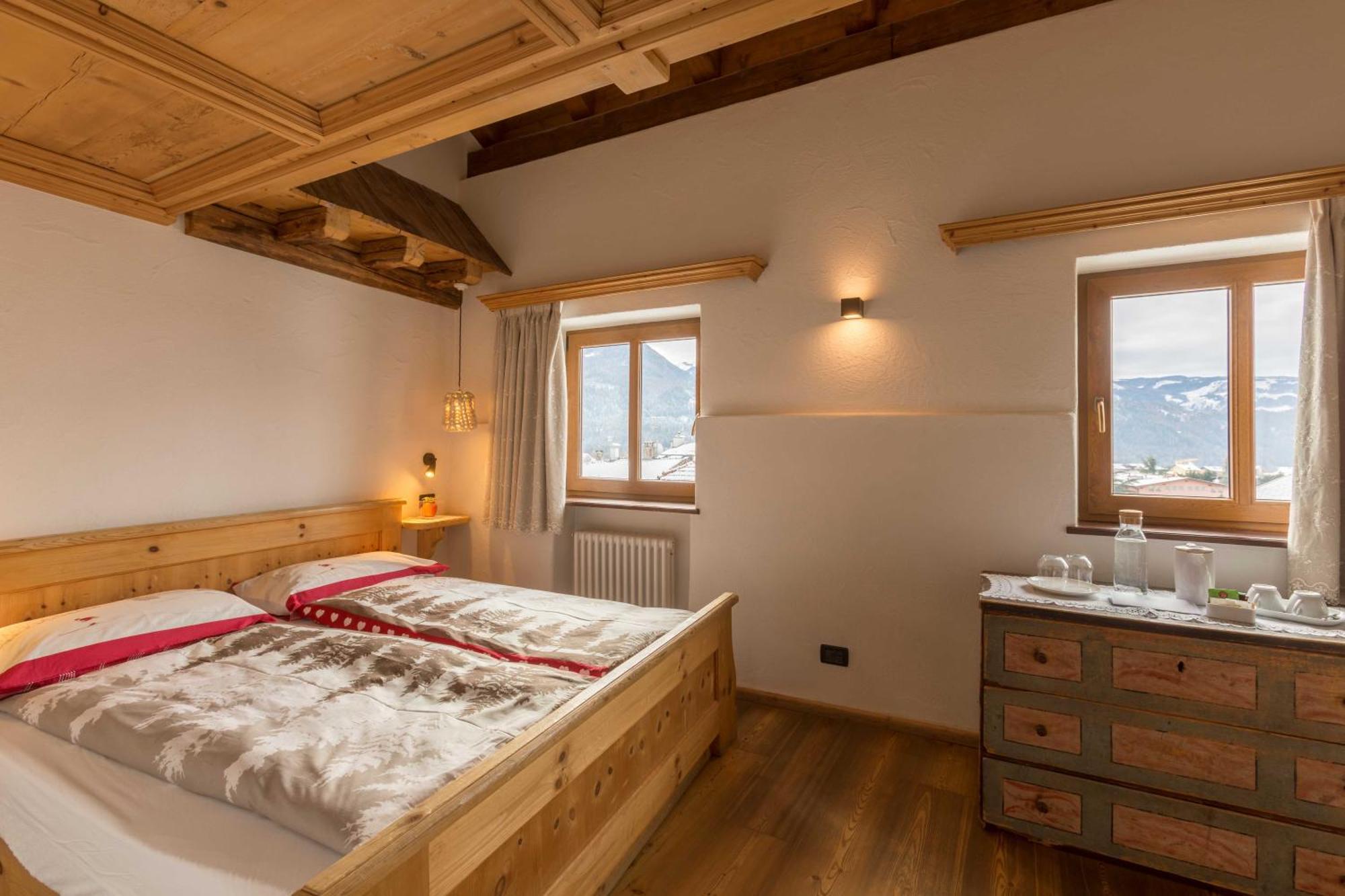 Historic Hotel Ristorante La Stua Cavalese Eksteriør billede