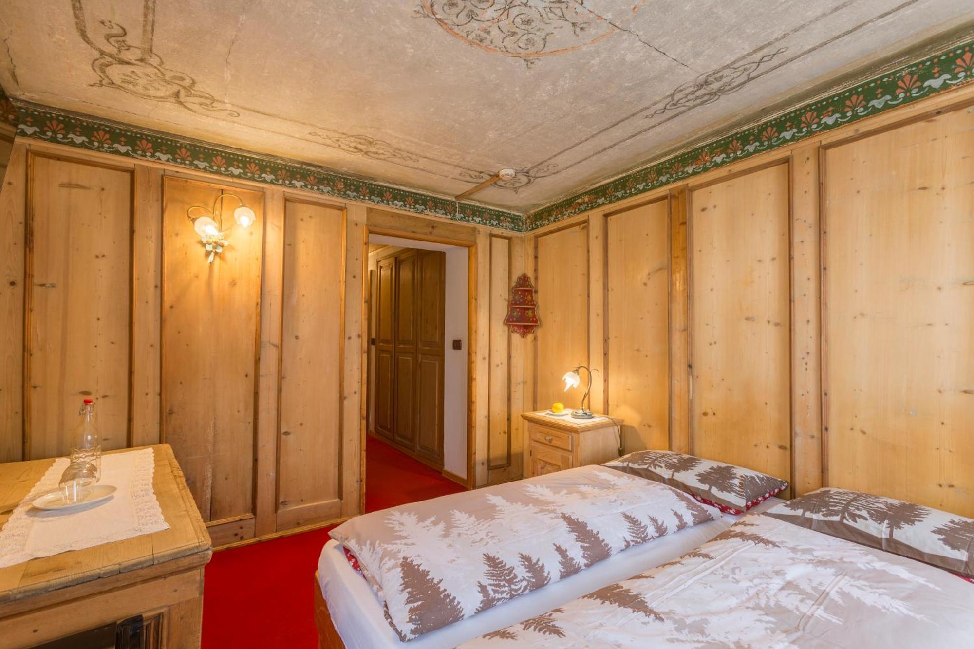 Historic Hotel Ristorante La Stua Cavalese Eksteriør billede