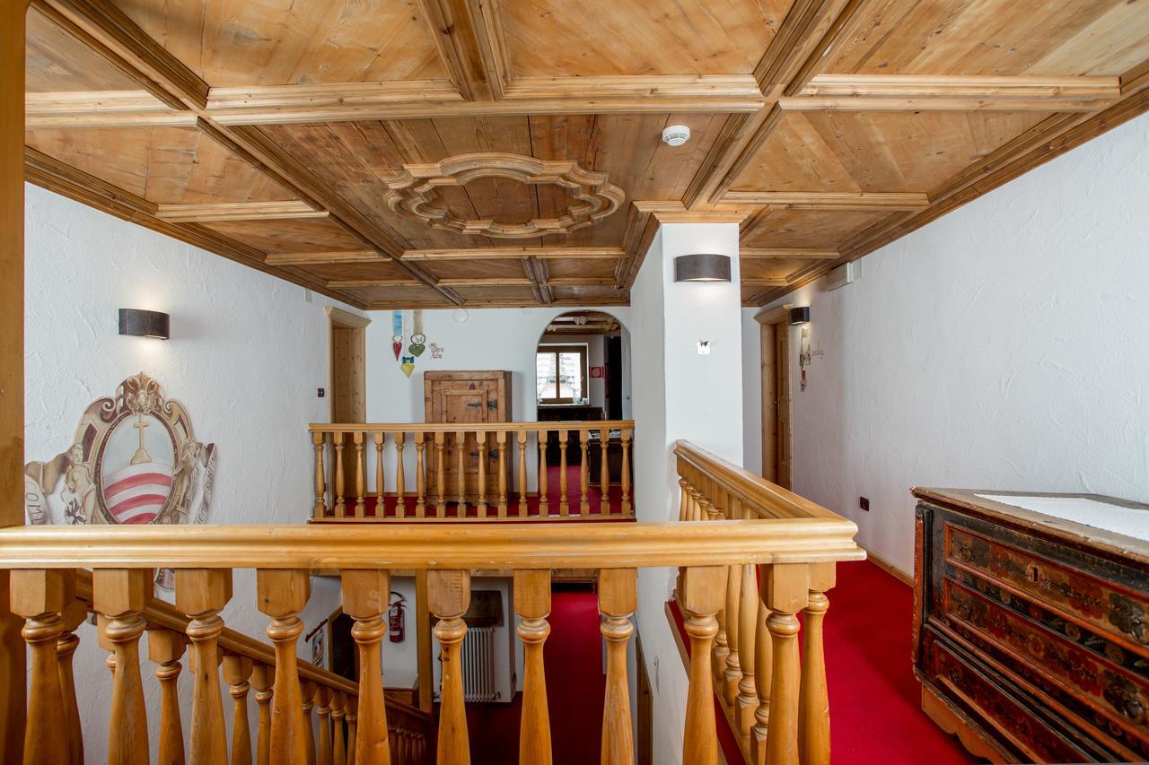 Historic Hotel Ristorante La Stua Cavalese Eksteriør billede